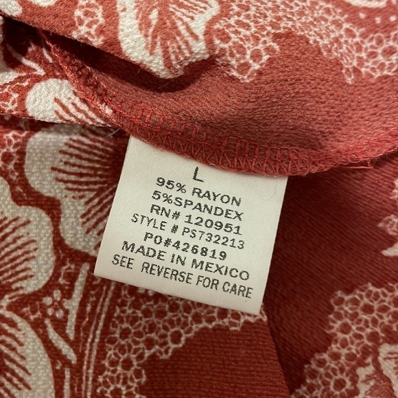 Pink Rose Floral 3/4 Sleeve Blouse - Picture 9 of 10